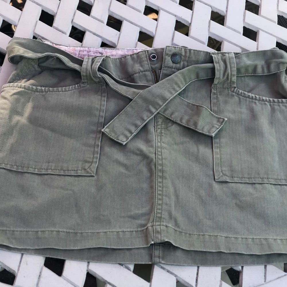 LUCKY BRAND Dungarees, Olive Skirt Sz 2 / 26